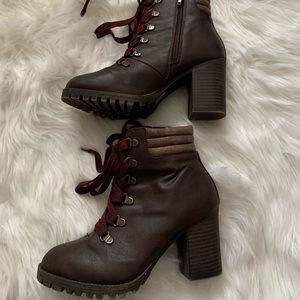 Fashion Hiker Boots